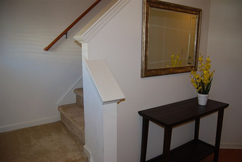 2008 Mirror Dr, Raleigh, NC 27610