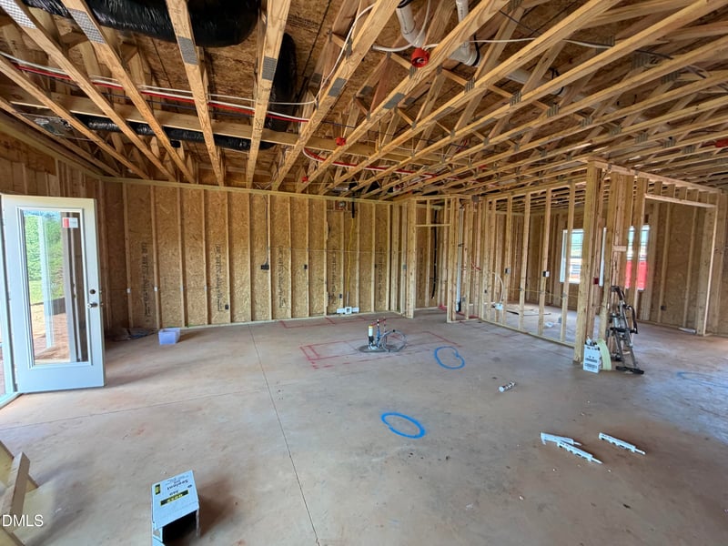 2008 Pollinator Pl, Mebane, NC 27302