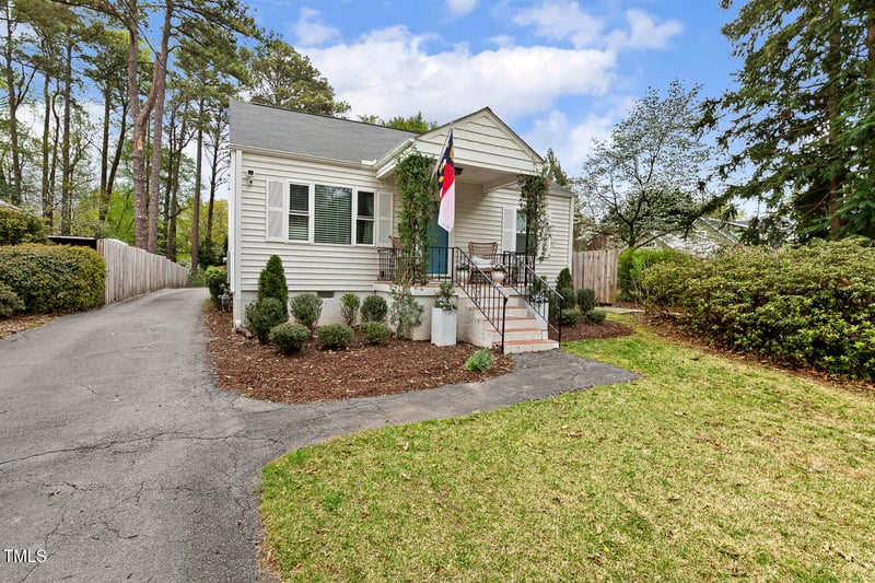 2008 Reaves Dr, Raleigh, NC 27608