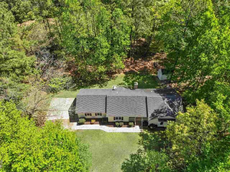 2008 Sherwood Dr, Clayton, NC 27527