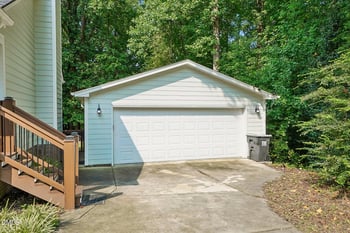 2008 Tanglewood Dr, Clayton, NC 27520