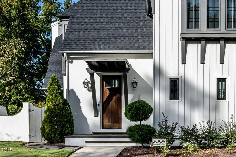 2009 Alexander Rd, Raleigh, NC 27608