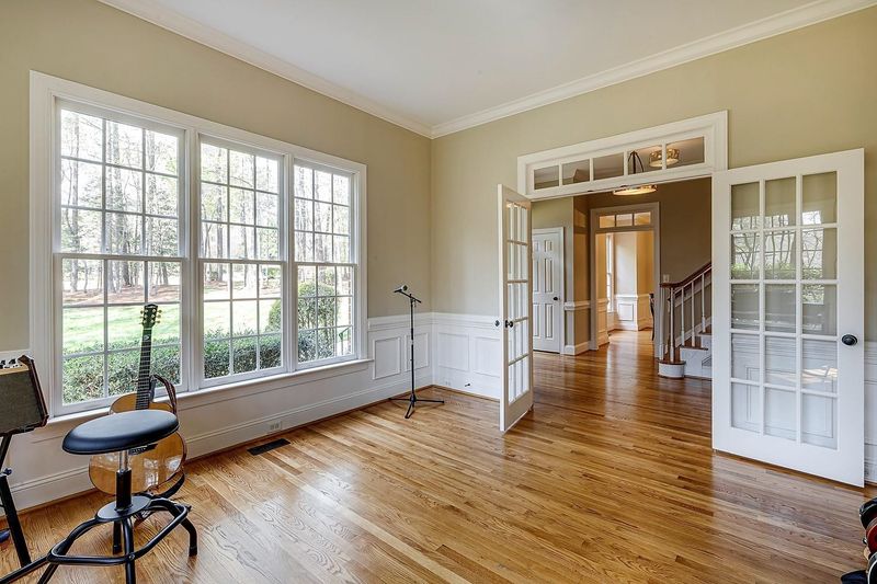 2009 Angelwing Ct, Raleigh, NC 27613