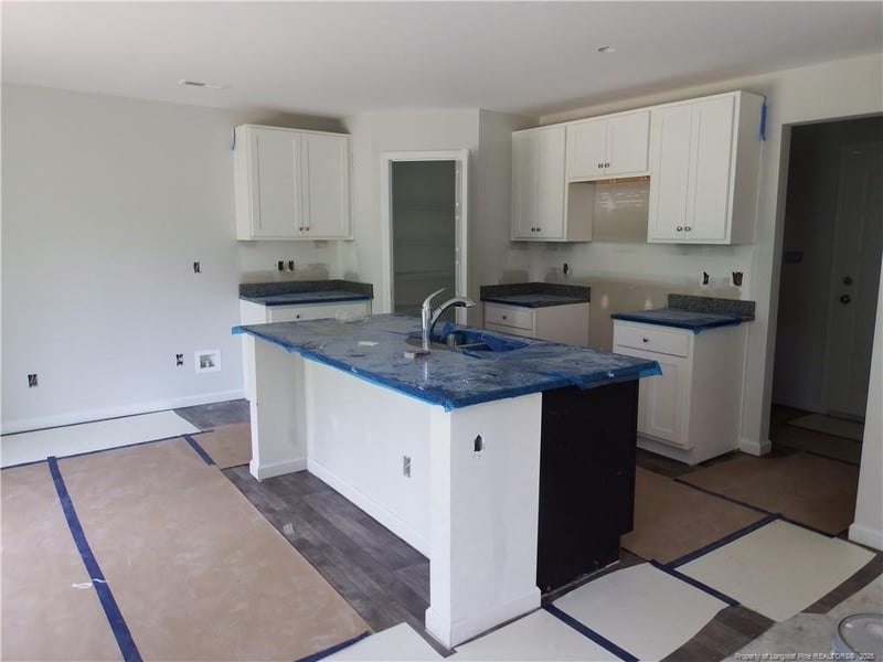 2009 Black Bear Ct, Hope Mills, NC 28348