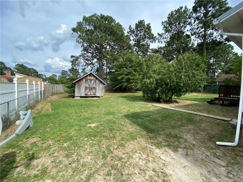 2009 Brucemount Pl, Fayetteville, NC 28304