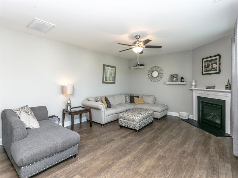 2009 Cotton Barn Ct, Wendell, NC 27591