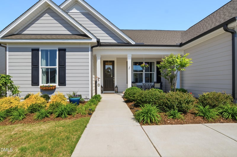 2009 Flycatcher Ln, Fuquay Varina, NC 27526