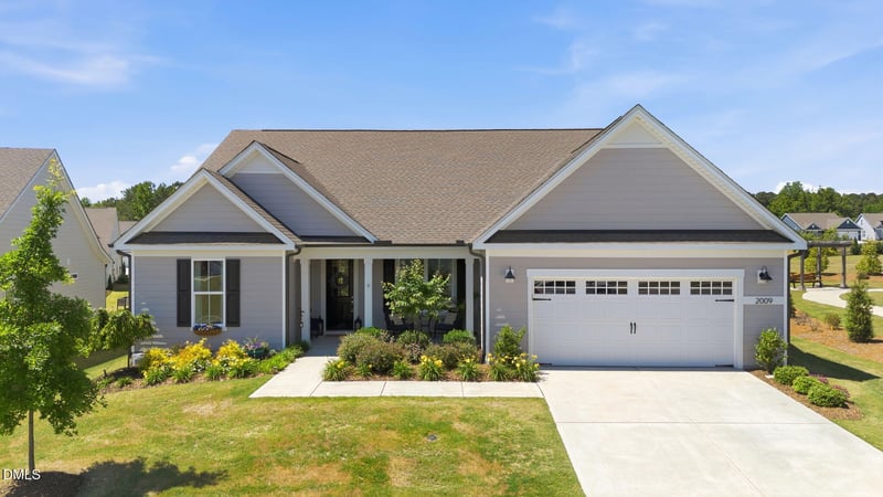 2009 Flycatcher Ln, Fuquay Varina, NC 27526