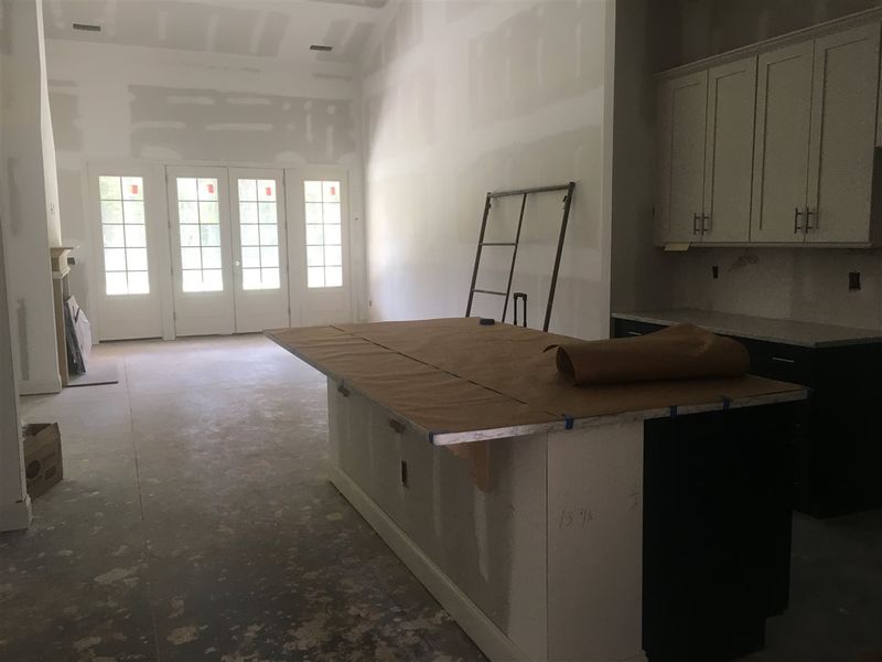 2009 Front St #26, Durham, NC 27705