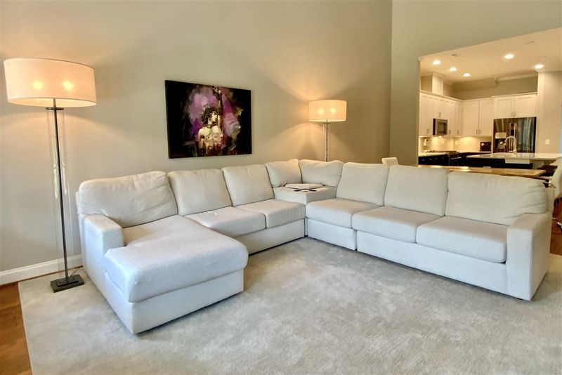 2009 Front St, Durham, NC 27705