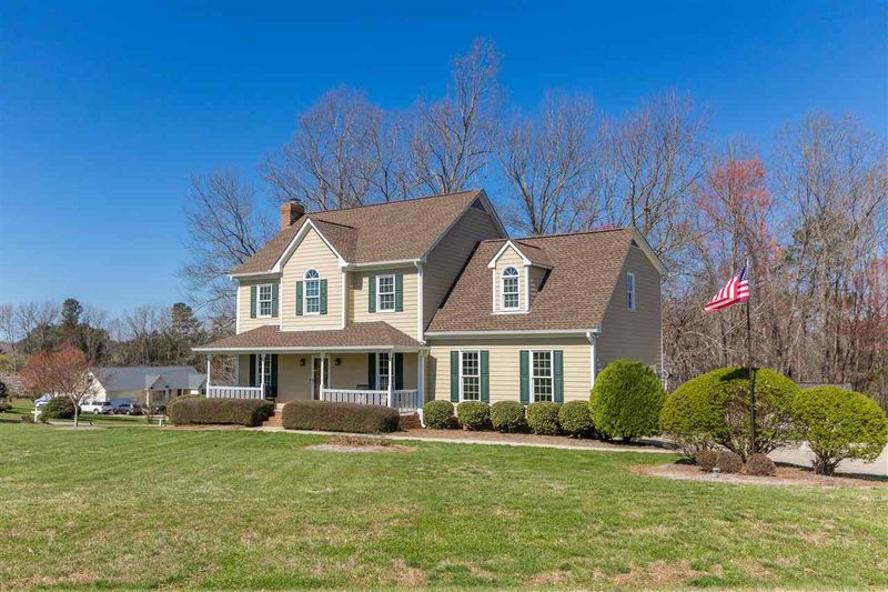 2009 Landmark Dr, Franklinton, NC 27525