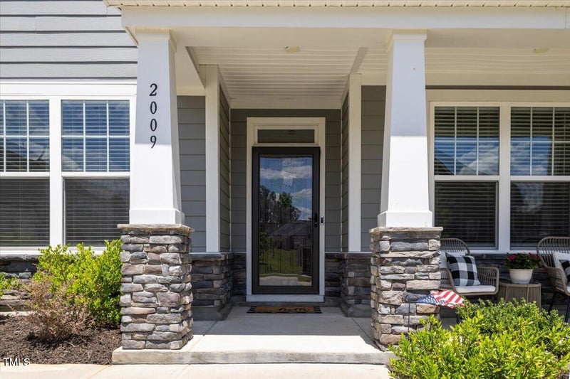 2009 Latham Oaks Ave, Wake Forest, NC 27587