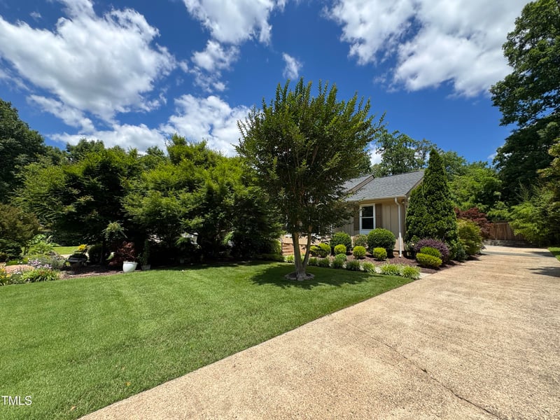 2009 Mallard Ln, Raleigh, NC 27609