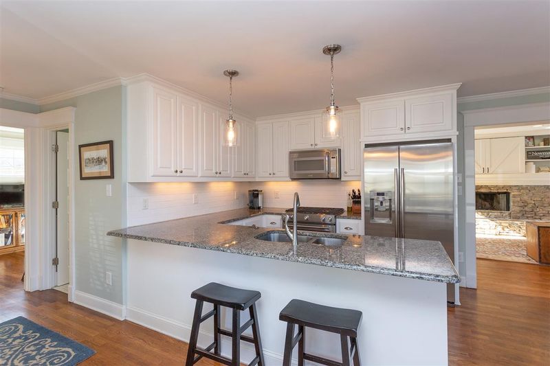 2009 Noble Rd, Raleigh, NC 27608