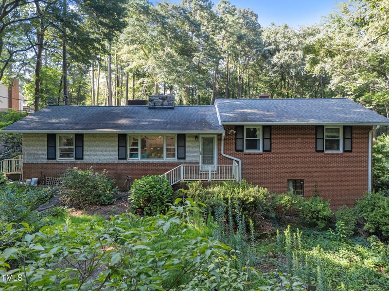 2009 Philcrest Rd, Raleigh, NC 27612