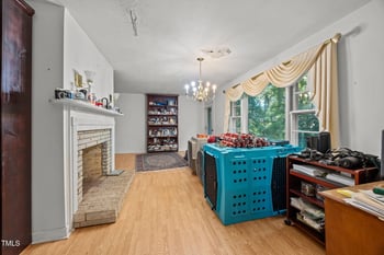 2009 Philcrest Rd, Raleigh, NC 27612