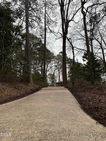 2009 Philcrest Rd, Raleigh, NC 27612