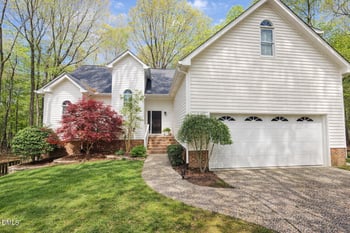 2009 Raccoon Rn, Clayton, NC 27527