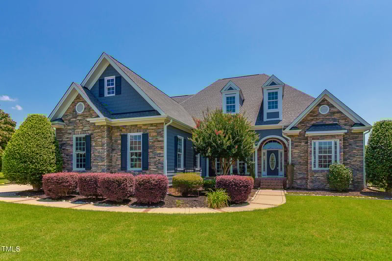 2009 Rockwall Farms Ln, Fuquay Varina, NC 27526