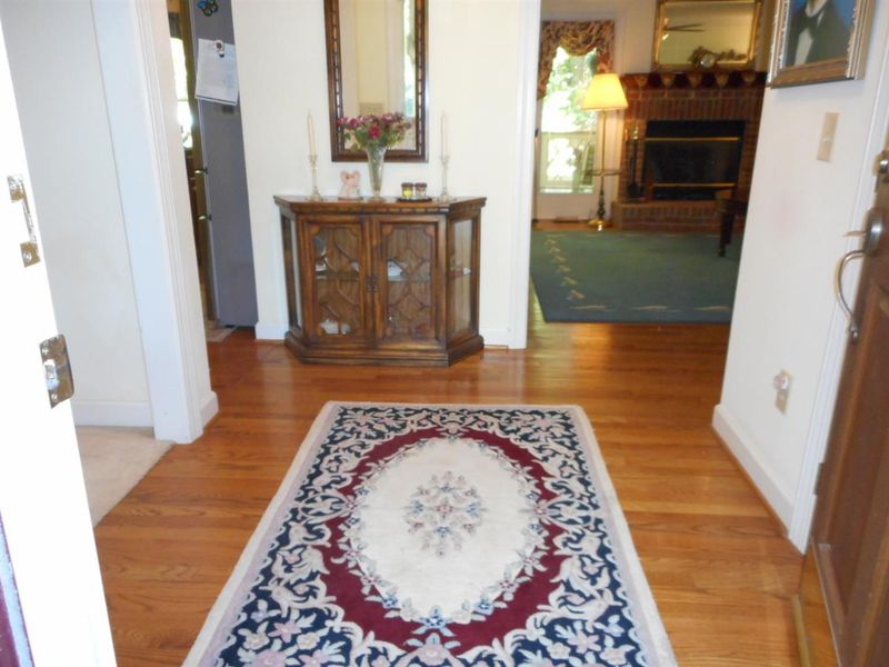 2009 Treverton Pl, Raleigh, NC 27609