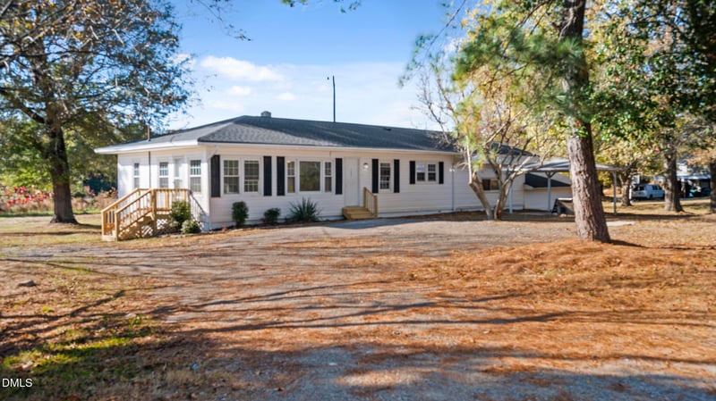 2009 Windy Hill Farm Ln, Zebulon, NC 27597