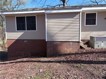 2009 Woodcrest Dr, Sanford, NC 27330