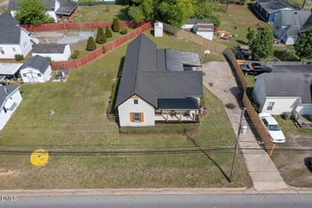 201 13th St, Erwin, NC 28339