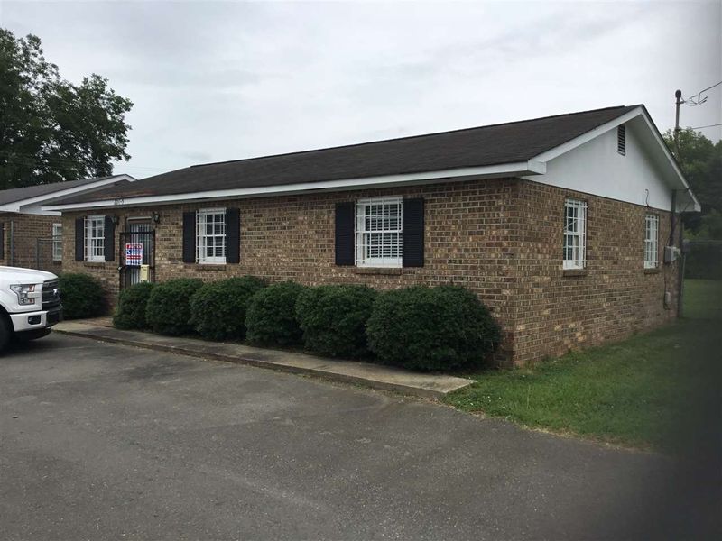 201-5 S Brightleaf Blvd, Smithfield, NC 27577