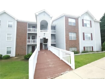 201-8 Waterdown Dr, Fayetteville, NC 28314