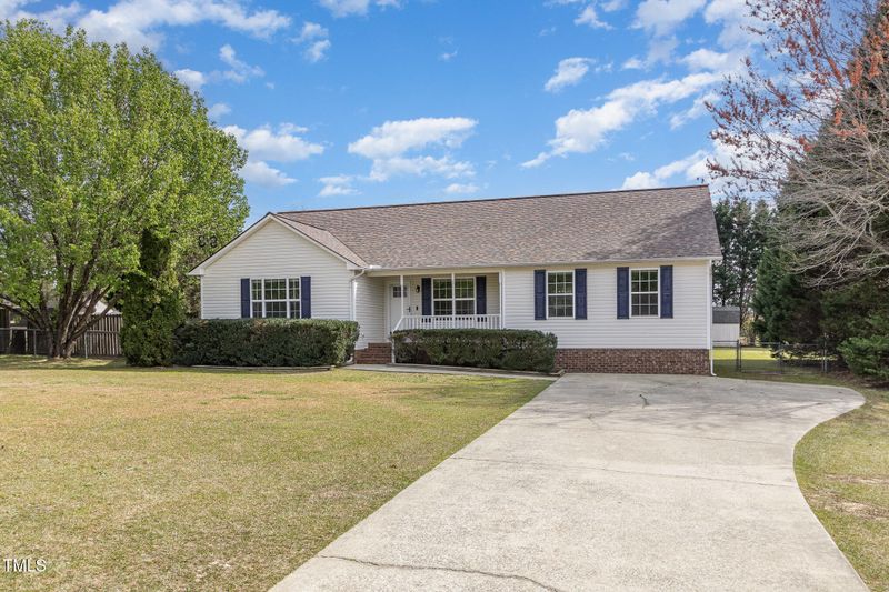 201 Alice Dr, Garner, NC 27529