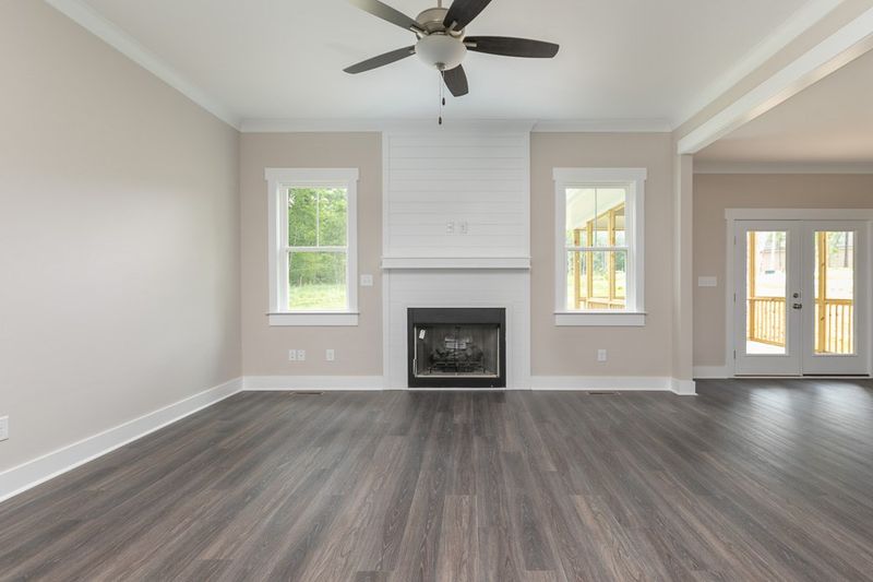 201 Black Swan Dr, Youngsville, NC 27596