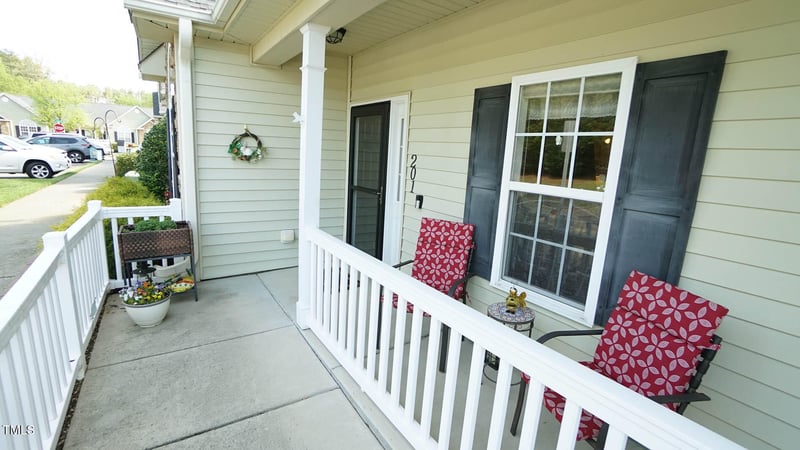 201 Blithe Pl, Morrisville, NC 27560