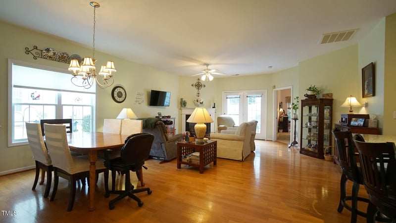 201 Blithe Pl, Morrisville, NC 27560