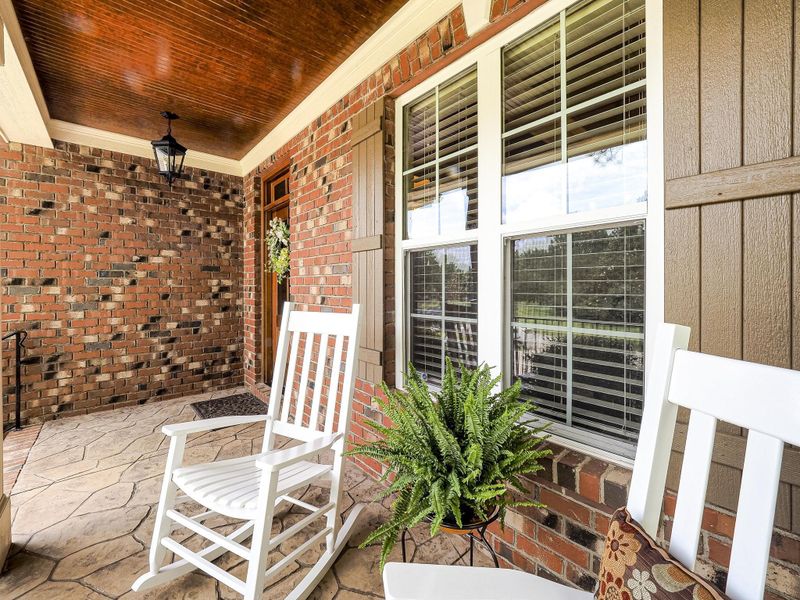 201 Bragg Ct, Clayton, NC 27527