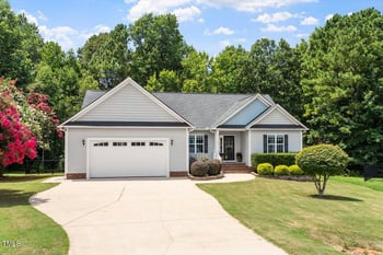 201 Brindley Cir, Clayton, NC 27520