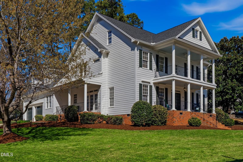 201 Cakebread Ct, Cary, NC 27519