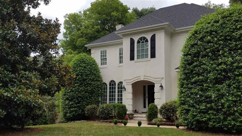 201 W Camden Forest Dr, Cary, NC 27518