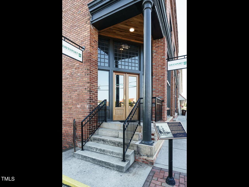 201 Chatham St, Sanford, NC 27330