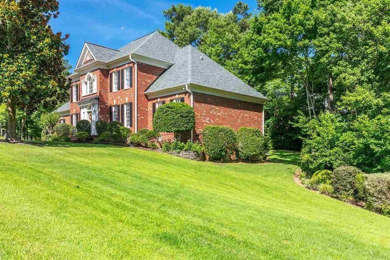 201 Chiselhurst Way, Cary, NC 27513
