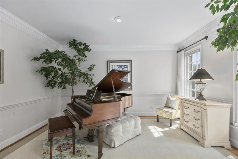 201 Chiselhurst Way, Cary, NC 27513