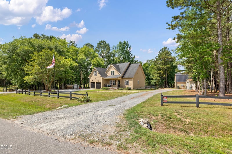 201 Clark Pond Rd, Clayton, NC 27527