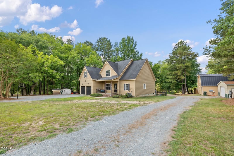 201 Clark Pond Rd, Clayton, NC 27527