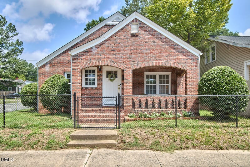 201 Club Blvd, Durham, NC 27704
