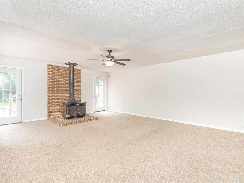 201 Coachman Dr, Garner, NC 27529