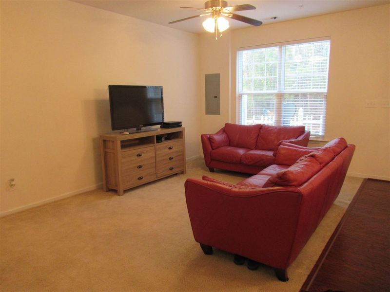 201 Coalinga Ln #107, Raleigh, NC 27610