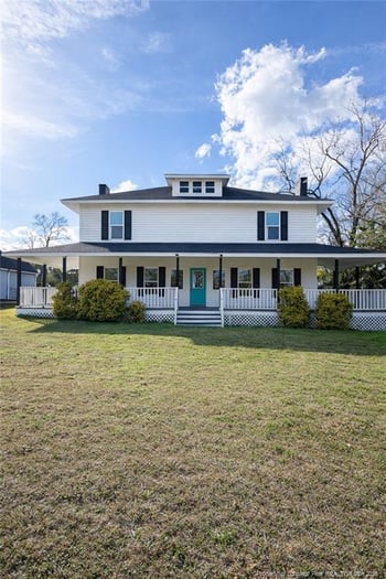 201 College St, Red Springs, NC 28377