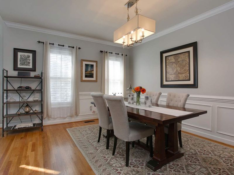 201 Coltsgate Dr, Cary, NC 27518
