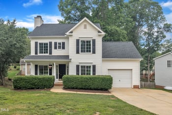 201 Crossfire Rd, Holly Springs, NC 27540
