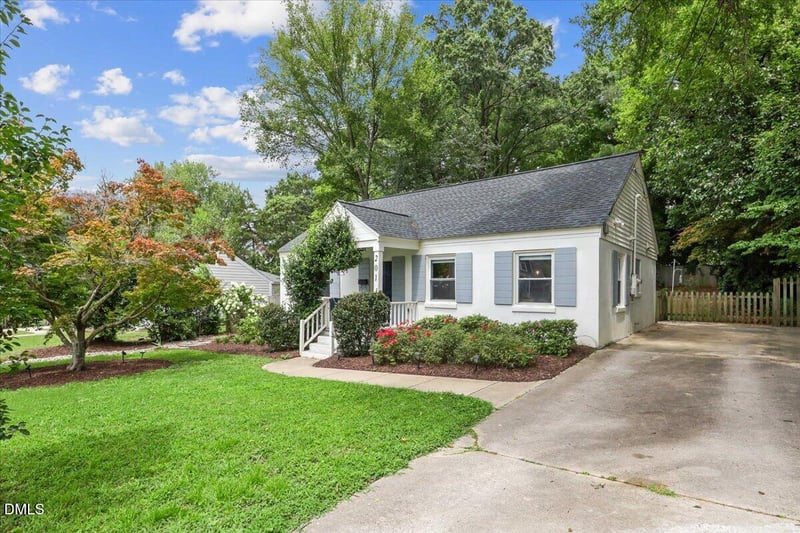 201 Dennis Ave, Raleigh, NC 27604