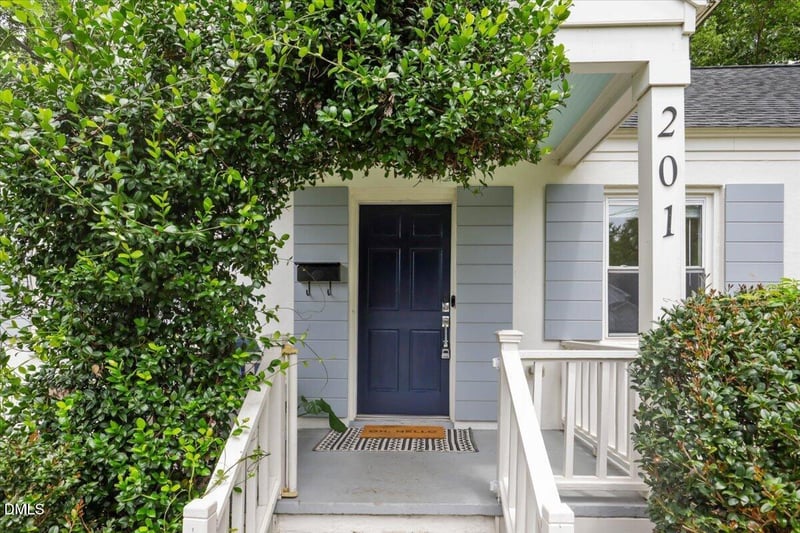 201 Dennis Ave, Raleigh, NC 27604